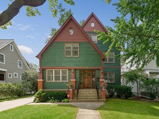 4560 Woodland Ave, Western Springs, IL 60558