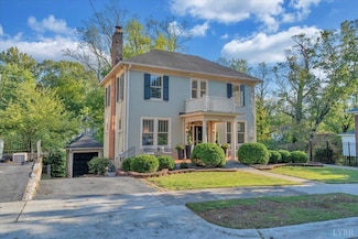 312 Warwick Ln, Lynchburg, VA 24503