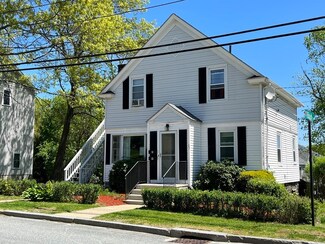 33 Boston Ave, Worcester, MA 01604