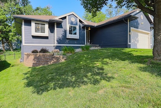 2516 Thallas St, Council Bluffs, IA 51503