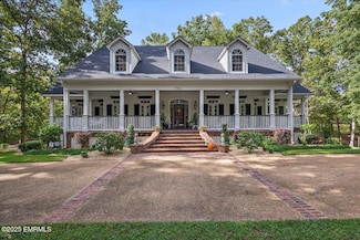 7525 Lake Cove Dr, Meridian, MS 39305