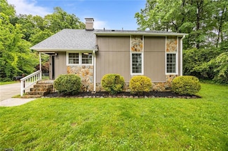 2104 Cleburne St, Greensboro, NC 27408