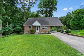 1407 Perry Ave, Cape Girardeau, MO 63701