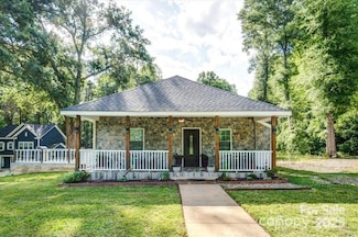1029 Old Nc 27 Hwy, Mount Holly, NC 28120