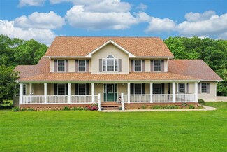 23186 Buck Track Ln, Warrenton, MO 63383
