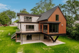 N53W34235 Road Q, Okauchee, WI 53069