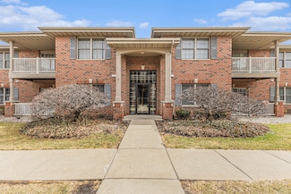 545 Cambridge Ct Unit 1A, Munster, IN 46321