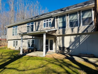 215 Totem Lake Ln, Wyalusing, PA 18853