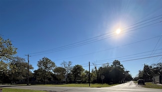 110 N Orange St, Sweeny, TX 77480