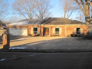 2929 Cordie Lee Ln, Germantown, TN 38138