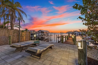 249 Shore Dr, Palm Harbor, FL 34683