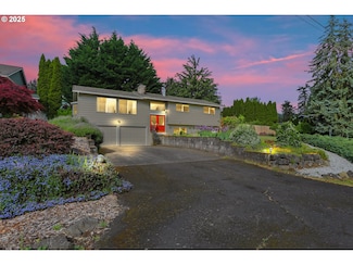 2335 5th St, Columbia City, OR 97018