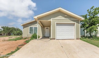 4702 Avenue C, Lubbock, TX 79404
