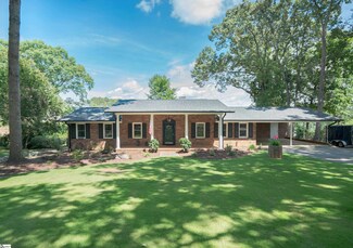 111 Pineview Dr, Easley, SC 29642