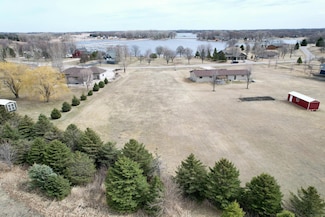 15 Lake Shetek Dr, the Lakes, MN 56172