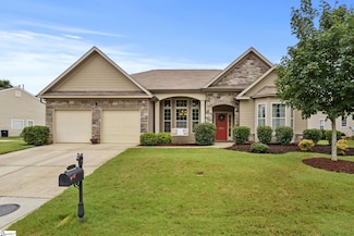 300 Plamondon Dr, Simpsonville, SC 29680