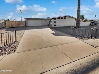 6633 W Orange Dr, Glendale, AZ 85301