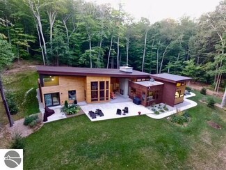 3657 Cooper Rd, Honor, MI 49640