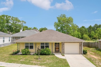 70 Oak Alley Ln, Long Beach, MS 39560