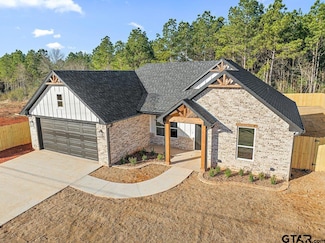 223 Ellis St, Rusk, TX 75785