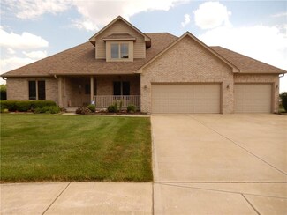 6055 W Richman Ln, New Palestine, IN 46163