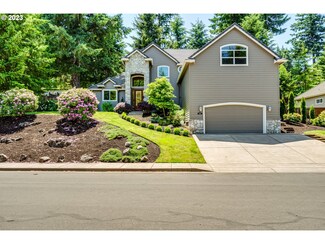 3348 Southview Dr, Eugene, OR 97405