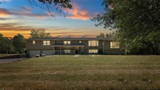 114 Valley St, Lathrop, MO 64465