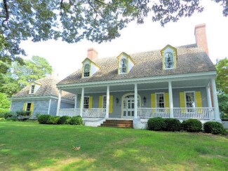 13345 Natchez Ln, MacHipongo, VA 23405