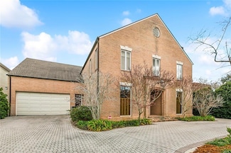 515 Iona St, Metairie, LA 70005