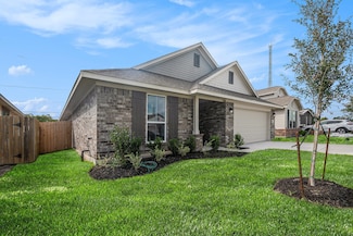 205 Bryan Way, Angleton, TX 77515