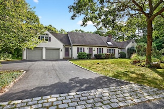 30 Fox Crossing Rd, Brewster, MA 02631