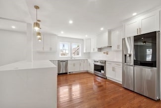15 Oak St, Danvers, MA 01923