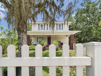 2418 W 1st St, Sanford, FL 32771