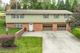 101 Forest Dr, Morgantown, WV 26505