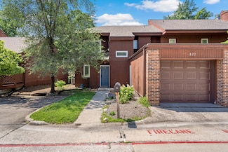522 Huntridge Dr Unit 102E, Columbia, MO 65201