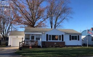 211 Elm Ave, Tiffin, OH 44883