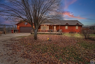 10010 Kansas 16, Holton, KS 66436