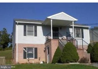 7991 Williamsport Pike Unit 2, Falling Waters, WV 25419