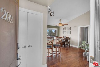 13115 Sunnybrook Cir Unit 202, Garden Grove, CA 92844