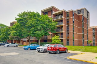 2941 S Michigan Ave Unit 305, Chicago, IL 60616