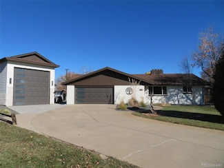 2262 Ammons St, Lakewood, CO 80214