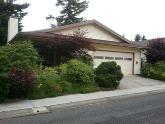 1018 S 246th Place, Des Moines, WA 98198
