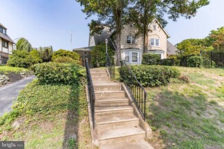 3223 W Queen Ln, Philadelphia, PA 19129