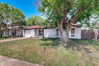335 S 1st St, Wylie, TX 75098