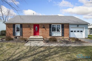 1043 Revere Dr, Bowling Green, OH 43402