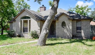 2259 4th St, Ingleside, TX 78362