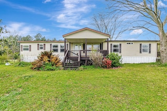 547 New Harmony Loop, Defuniak Springs, FL 32433