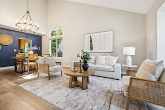 42 Hop Ranch Cir, Santa Rosa, CA 95403