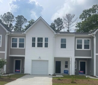 8747 Silver Perch Ln, North Charleston, SC 29420