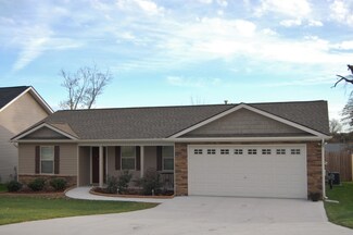 7346 Kennon Park Ln, Knoxville, TN 37909